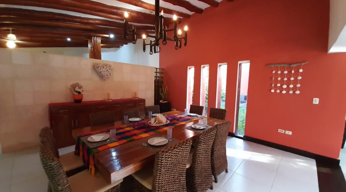 PROPIEDAD EN RENTA EN SANTA TERESITA, CARRETERA AKUMAL, TULUM