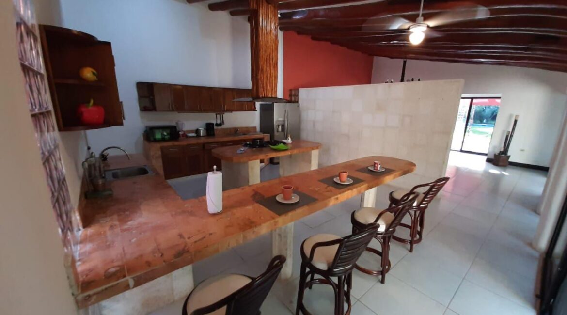 PROPIEDAD EN RENTA EN SANTA TERESITA, CARRETERA AKUMAL, TULUM