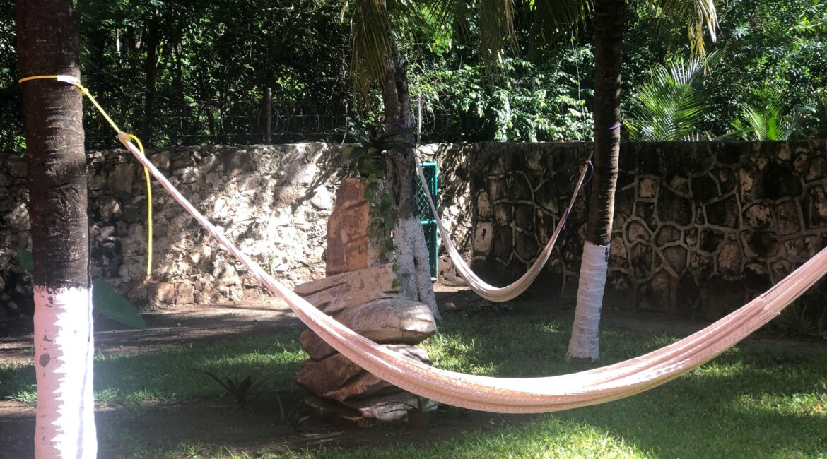 PROPIEDAD EN RENTA EN SANTA TERESITA, CARRETERA AKUMAL, TULUM